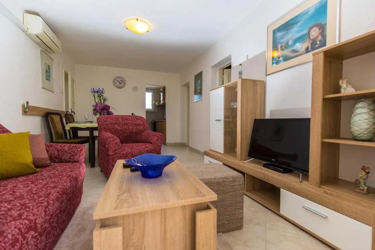 Apartman Ljiljana - Pula Centar Apartment